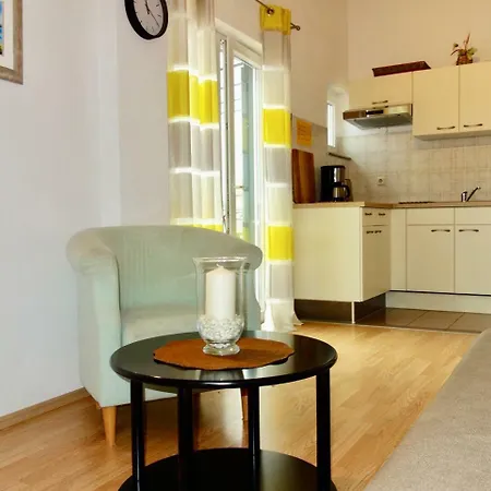Apartment Gabriella *